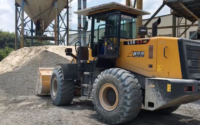 7beb8dd9777a43149757ba4a41d0523b