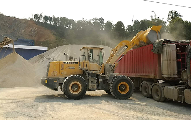 04b504b5d5544c57b065835ccbf0b537