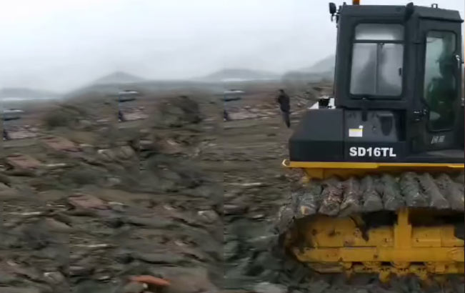 b87f827c25e64d4885c4504e85aba91d