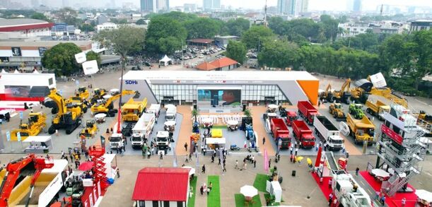 2ac0904827704efca98bd80c693dc5b9